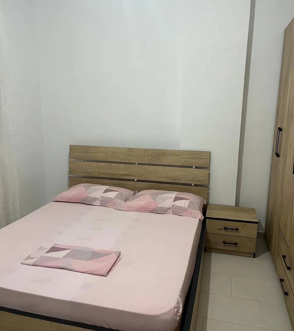 Manjani'S Apartaments Durres Albania